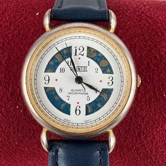 Vintage Quintel Quartz Rotating Quarter to Full Moon Phases Watch